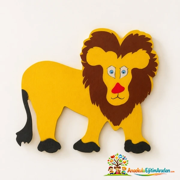 Ahşap Aslan Figürü 60 cm – Anaokulu ve Kreş İç Mekan Duvar Dekoru